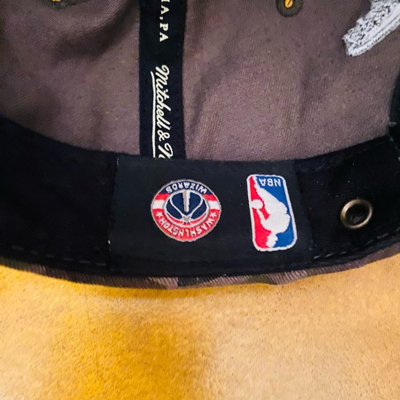 Mitchell & Ness NBA Washington Warriors Unisex StrapBack Camo Hat Michael Jordan - Picture 6 of 12